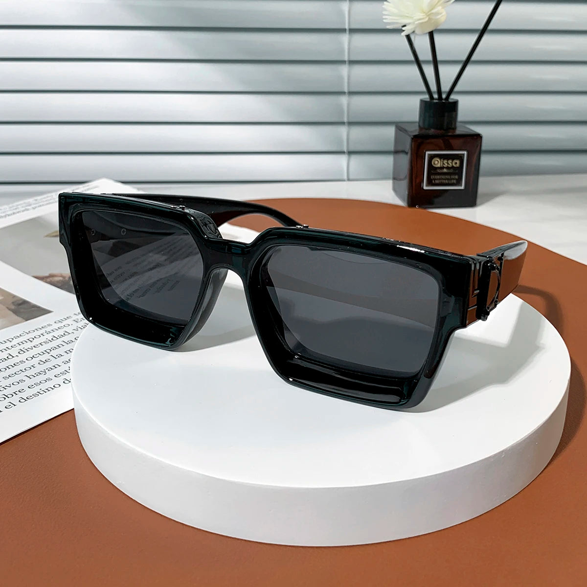 Ruiao Retro Black Sunglasses 2026